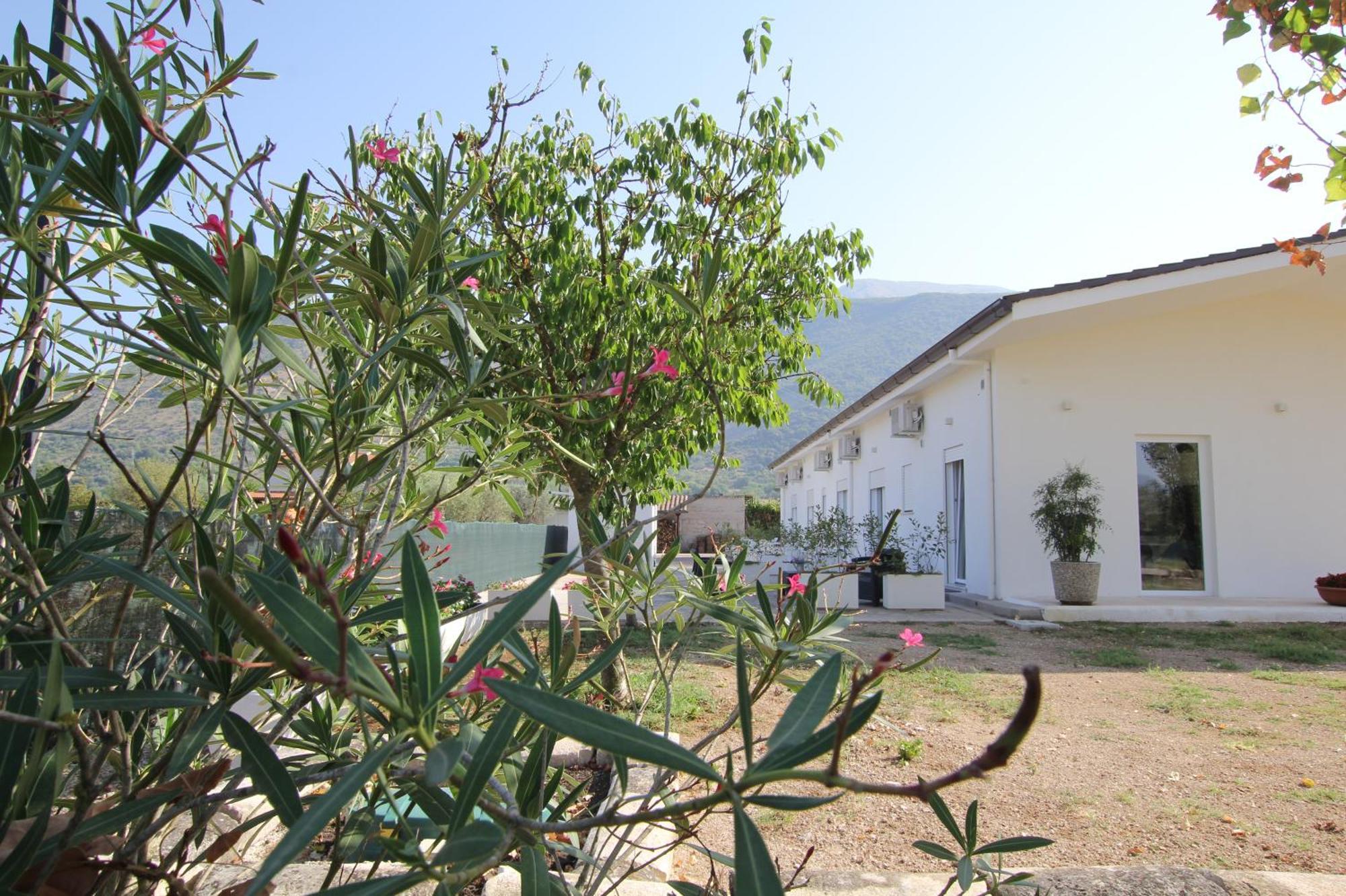 Villa Capodacqua Castrocielo ภายนอก รูปภาพ